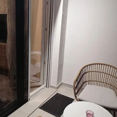 Perfect Strangers C1 *