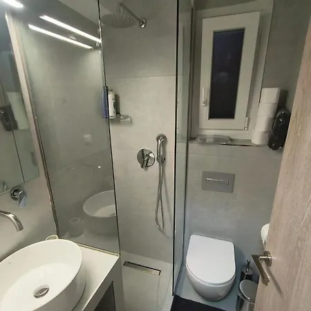 Perfect Strangers C1 *