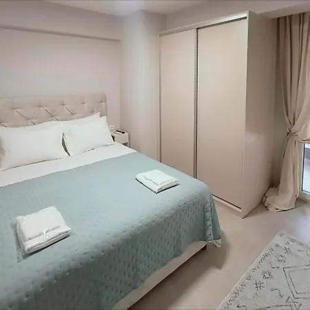 Appartement Perfect Strangers C1 *