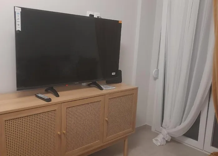 Apartment Perfect Strangers C1 *